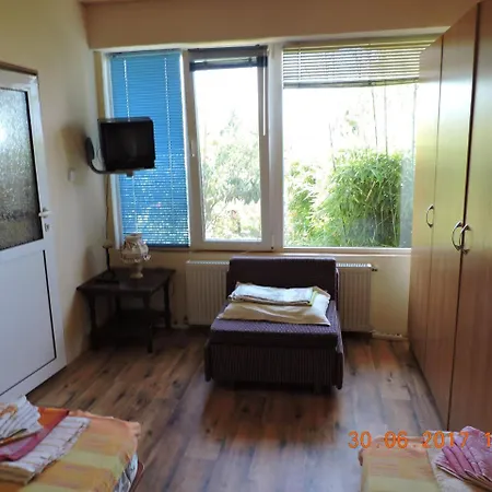 Vila Chasovnikarov Golden Sands